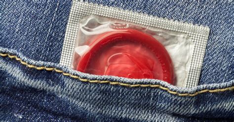 Fafanje brez kondoma Kurba Pujehun